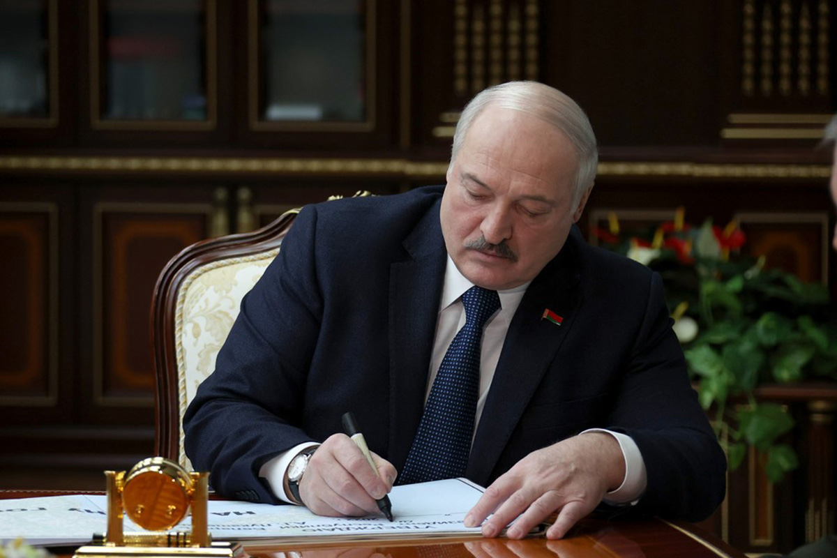 Лукашенко подписал указы о выборах в парламент и Совет Республики
